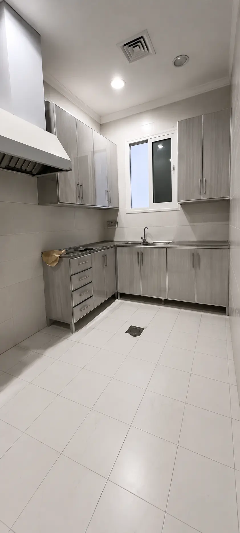 Rent Apartment in Khaitan South New