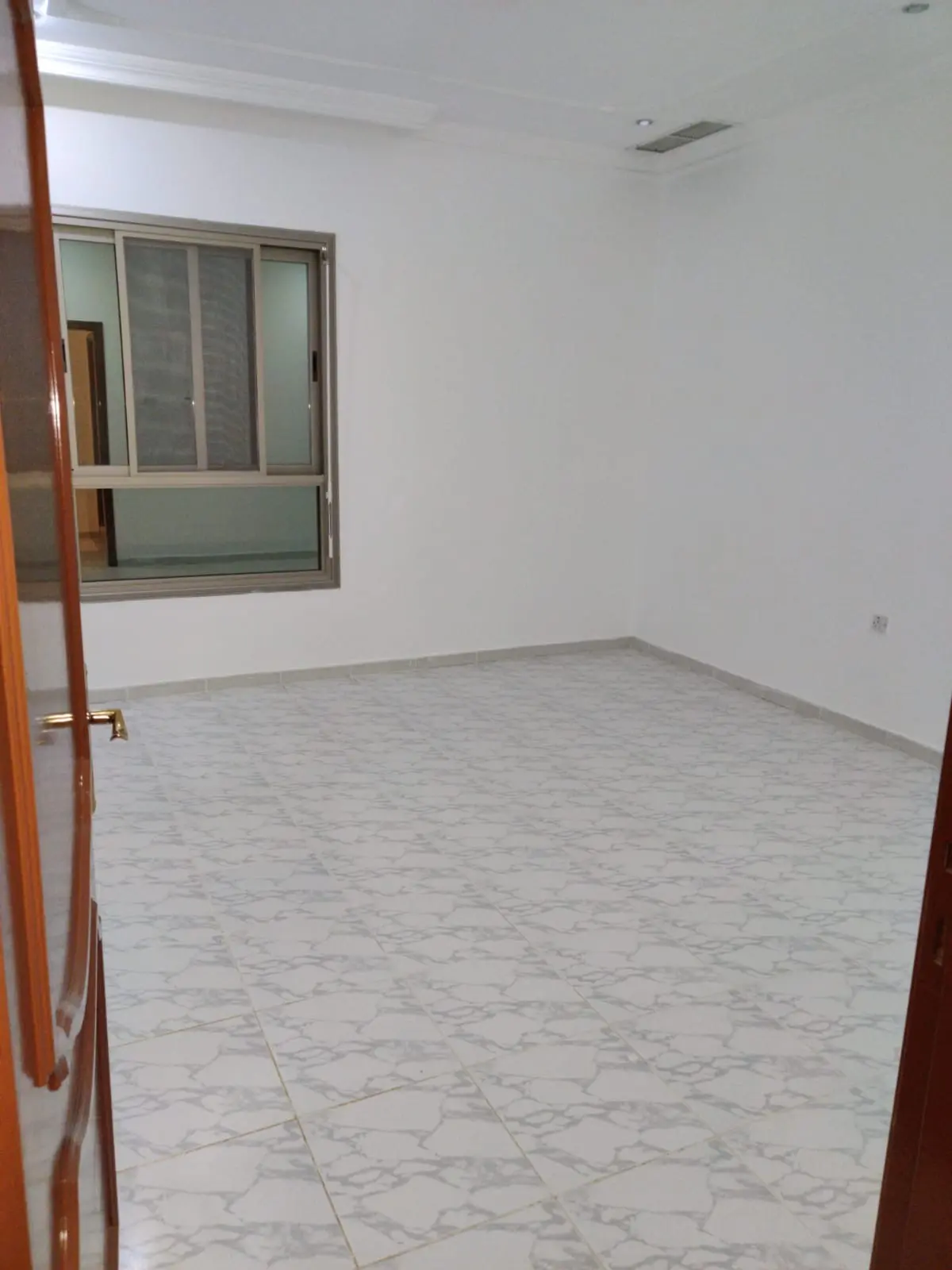 Rent Apartment in Hateen